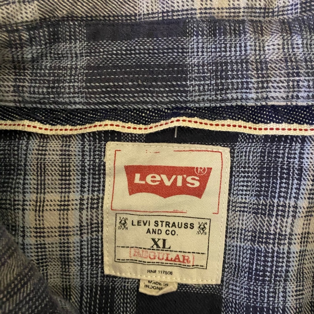 Levi Button Down Shirt - Picture 2 of 4